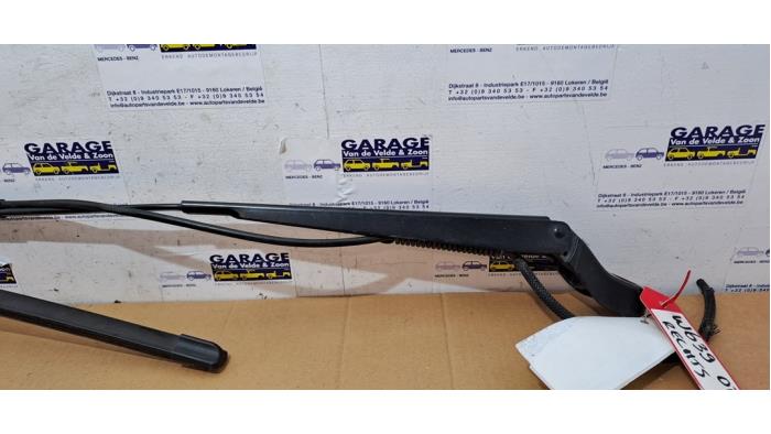 Scheibenwischerarm vorne Mercedes Viano