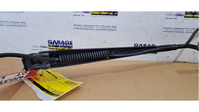 Scheibenwischerarm vorne Mercedes Viano