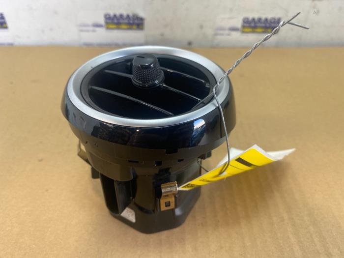 Grille aération tableau de bord Mercedes C-Klasse