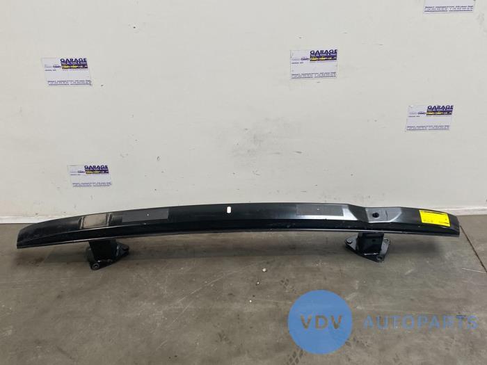 Chassis beam, rear
