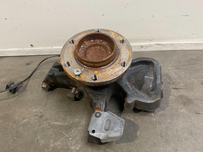 Achsschenkel links vorne Mercedes Sprinter