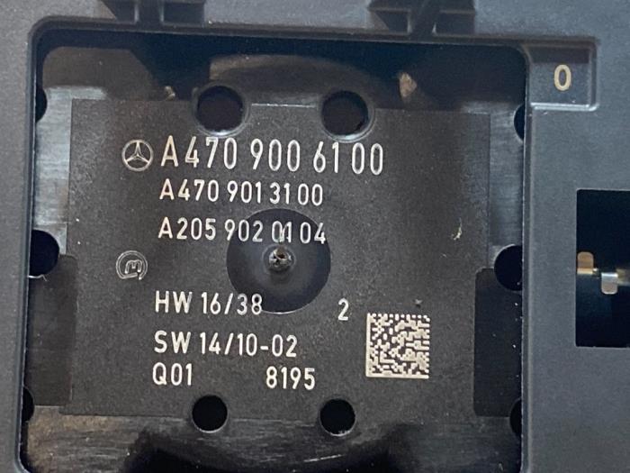 Commande ordinateur de bord Mercedes X-Klasse