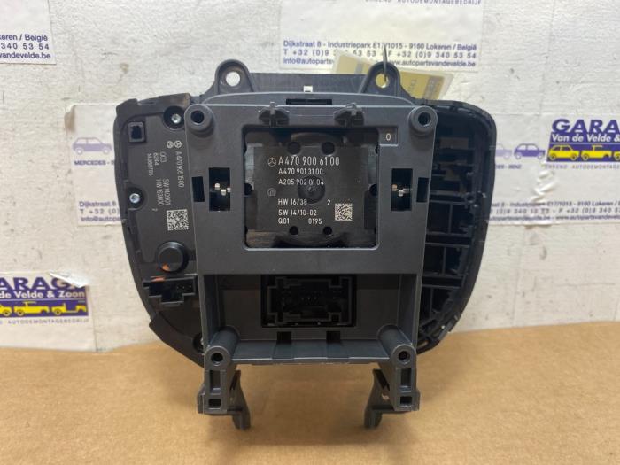 Commande ordinateur de bord Mercedes X-Klasse