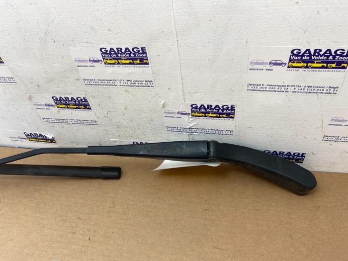 Bras essuie-glace avant Mercedes C-Klasse
