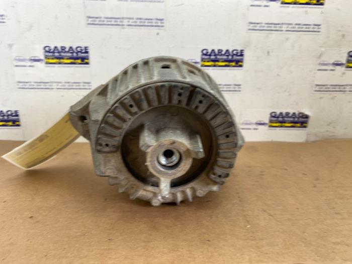 Engine mount Mercedes C-Klasse