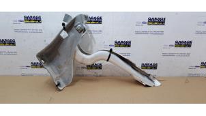 Gebruikte Scharnierset Mercedes B (W246) 2.1 B-220 CDI BlueEFFICIENCY,d 16V Prijs € 36,30 Inclusief btw aangeboden door Autoparts Van De Velde