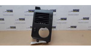 Gebruikte Luchtrooster Dashboard Mercedes Sprinter 3,5t (906.63) 311 CDI 16V Prijs € 24,20 Inclusief btw aangeboden door Autoparts Van De Velde