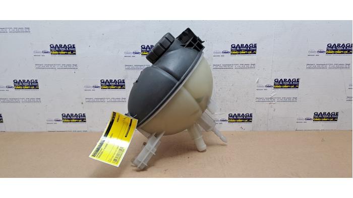 Réservoir d'expansion Mercedes C-Klasse