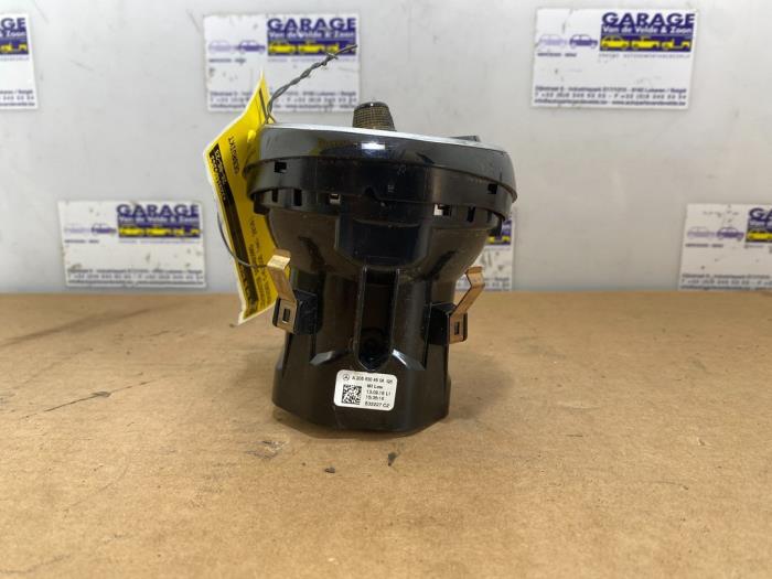 Grille aération tableau de bord Mercedes C-Klasse