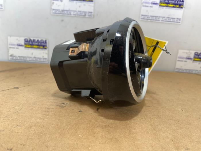 Dashboard vent Mercedes C-Klasse