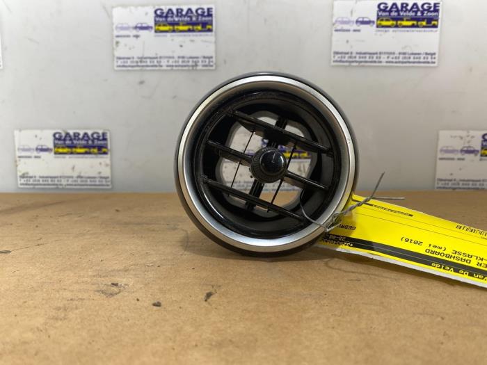 Grille aération tableau de bord Mercedes C-Klasse