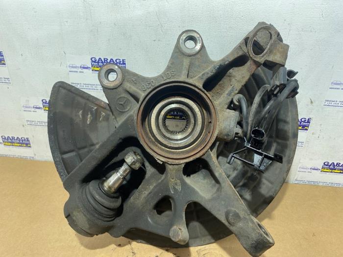 Knuckle, front right Mercedes ML-Klasse