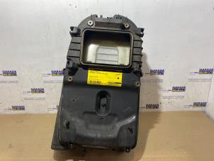 Gebruikte Luchtfilterhuis Mercedes C Estate (S204) 2.2 C-200 CDI 16V BlueEFFICIENCY Prijs € 72,60 Inclusief btw aangeboden door Autoparts Van De Velde