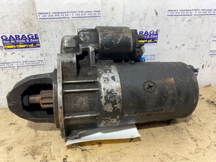 Rozrusznik Mercedes E-Klasse