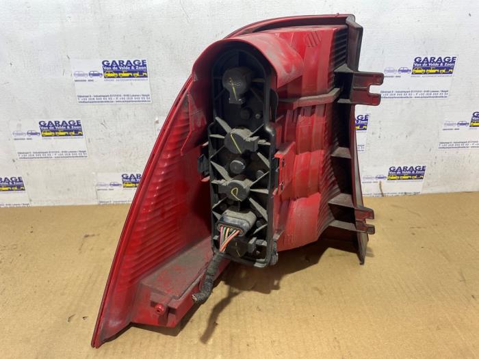 Feu arrière droit Mercedes ML-Klasse