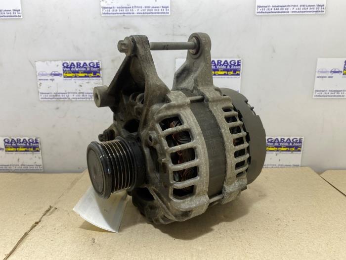 Dynamo Mercedes C-Klasse