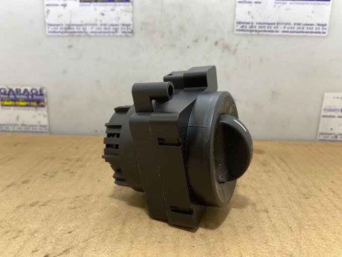 Interruptor de luz Mercedes Sprinter