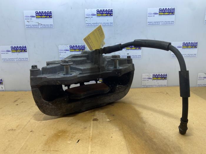 Etrier de frein (pince) avant gauche Mercedes C-Klasse