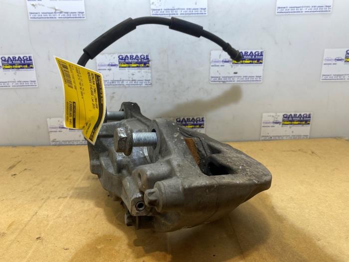 Etrier de frein (pince) avant gauche Mercedes C-Klasse