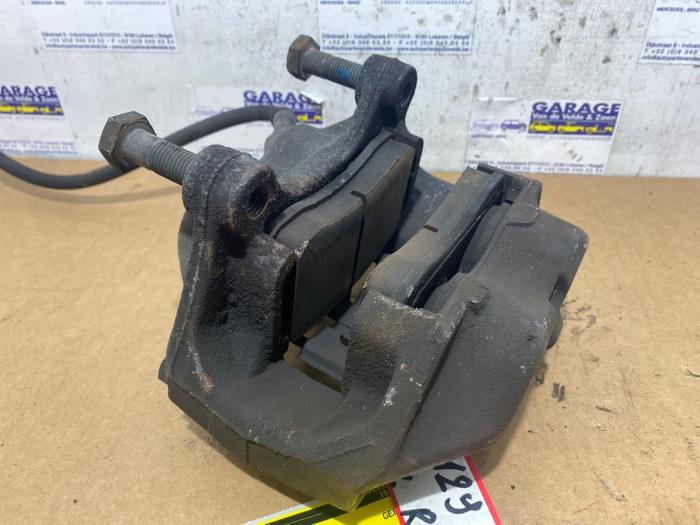Pinza de freno derecha delante Mercedes SL