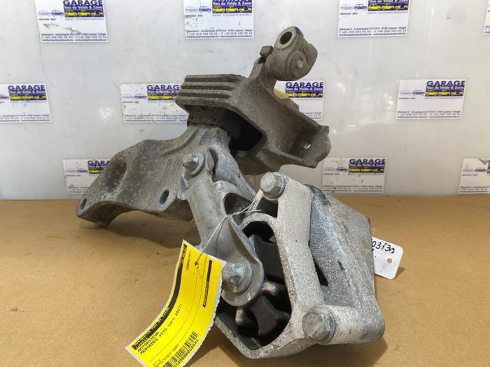 Support moteur Mercedes Vito