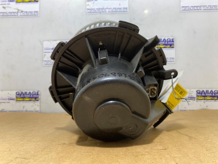 Heating and ventilation fan motor Mercedes Sprinter
