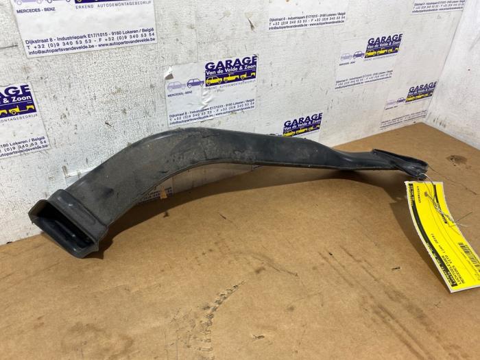 Guidage d'air Mercedes Vito