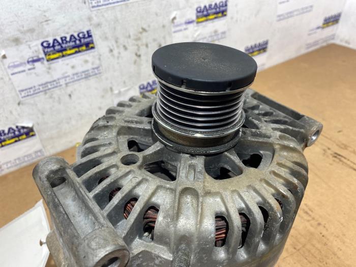 Dynamo Mercedes C-Klasse