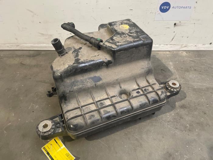 Depósito Adblue Mercedes C-Klasse