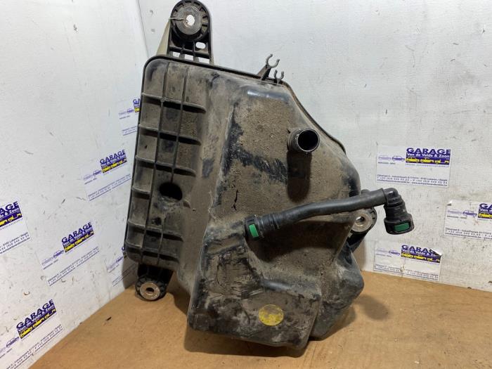 Depósito Adblue Mercedes C-Klasse