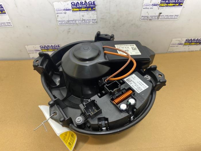 Moteur de ventilation chauffage Mercedes A-Klasse