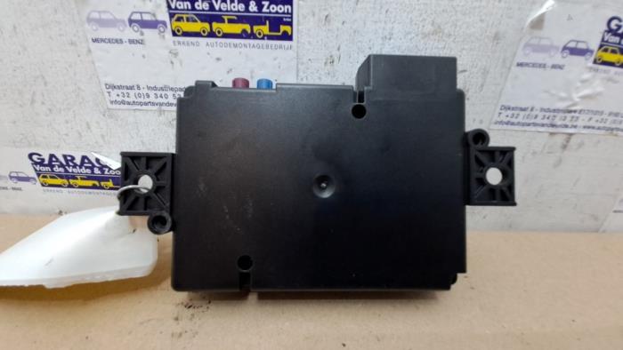 Module (divers) Mercedes C-Klasse