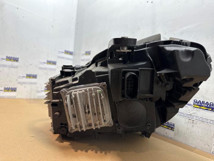 Phare droit Mercedes CLS-Klasse