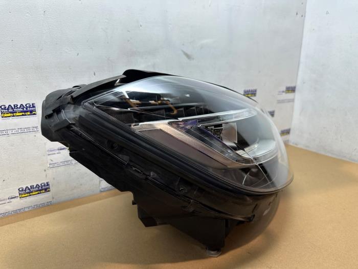 Phare droit Mercedes CLS-Klasse