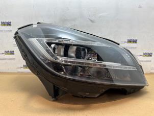 Gebruikte Koplamp rechts Mercedes CLS (C218) 350 d 3.0 V6 24V 4-Matic Prijs € 1.149,50 Inclusief btw aangeboden door Autoparts Van De Velde