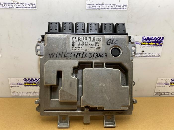 Ordinateur gestion moteur Mercedes GLE