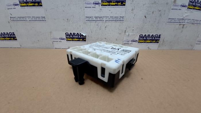 Module verrouillage central des portes Mercedes C-Klasse