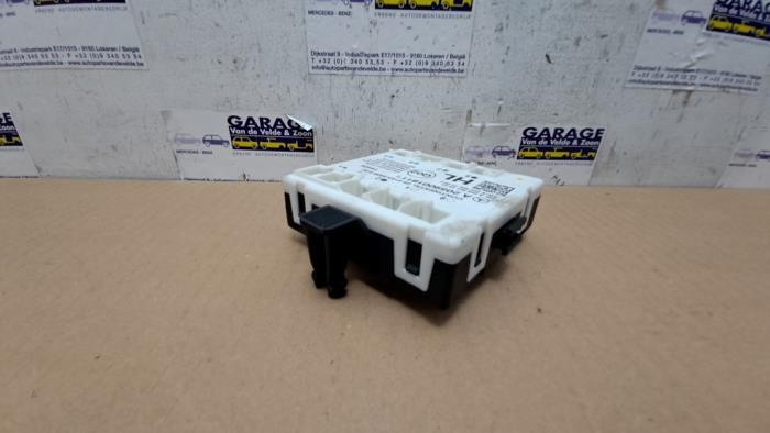Module verrouillage central des portes Mercedes C-Klasse