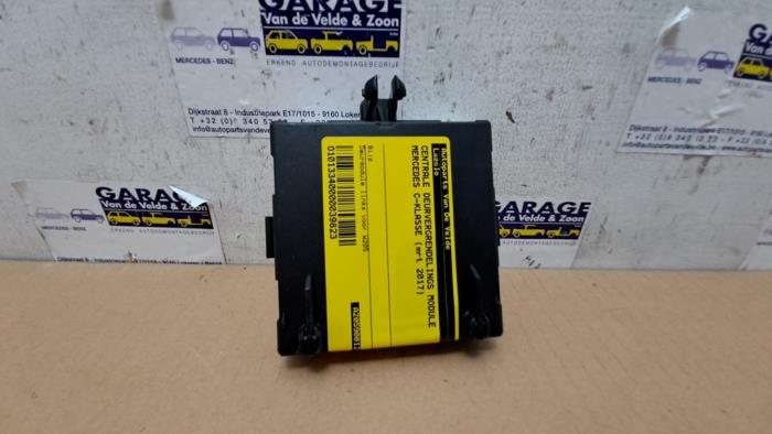 Module verrouillage central des portes Mercedes C-Klasse