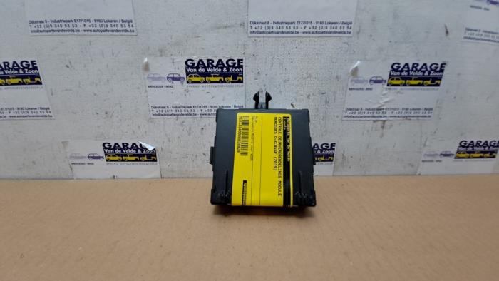 Module verrouillage central des portes Mercedes C-Klasse