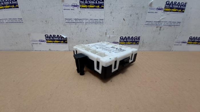 Module verrouillage central des portes Mercedes C-Klasse