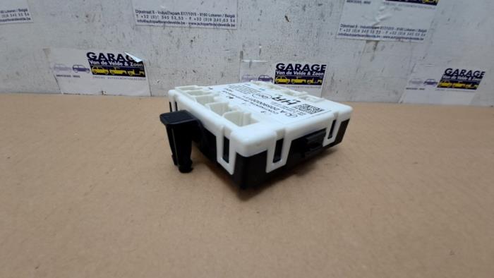 Module verrouillage central des portes Mercedes C-Klasse