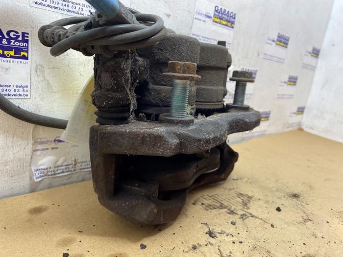 Front brake calliper, right Mercedes Sprinter