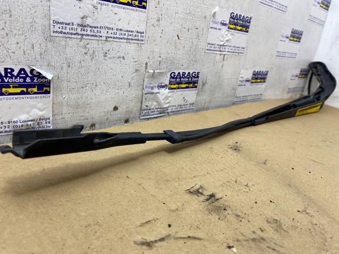 Bras essuie-glace avant Mercedes Sprinter