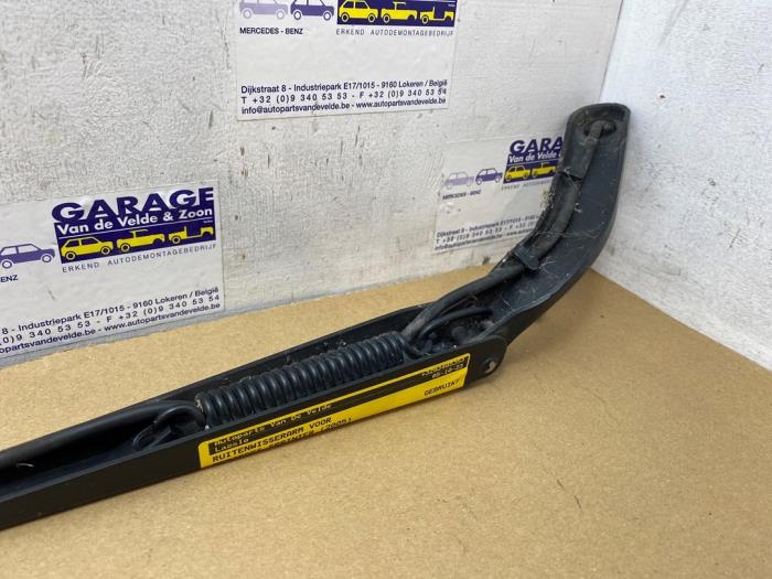 Bras essuie-glace avant Mercedes Sprinter