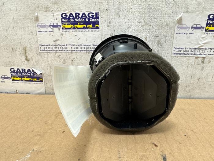 Grille aération tableau de bord Mercedes Sprinter