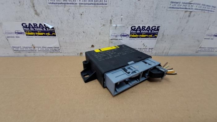 Parkeerhulp computer Mercedes E-Klasse