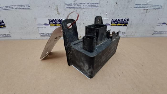 Glow plug relay Mercedes E-Klasse