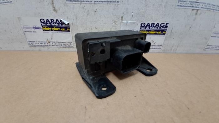 Glow plug relay Mercedes E-Klasse