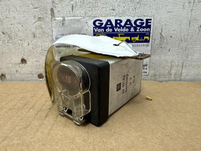 Relais Mercedes 190E/D